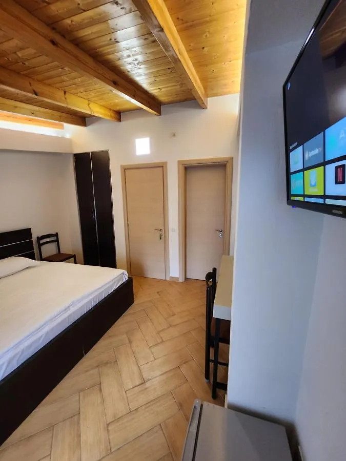 Hotel apartamentowy Old Town Villa 2 Durrës Albania